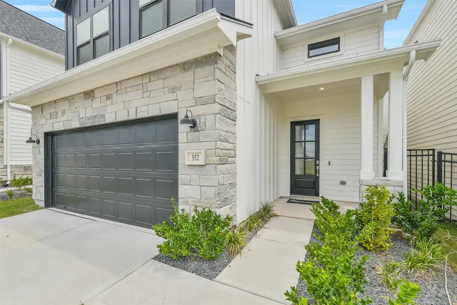 352 Summer Place Drive, Montgomery, TX 77356 - #3