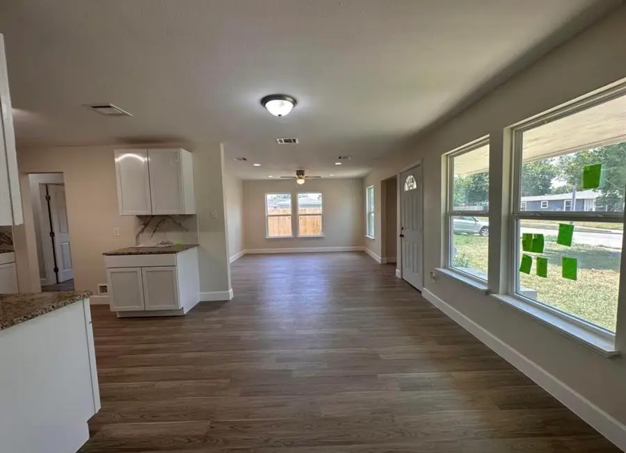 6059 Doulton Drive, Houston, TX 77033 - #3