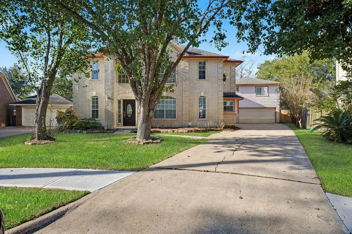 2304 Evergreen Drive, Pearland, TX 77581 - Image #1