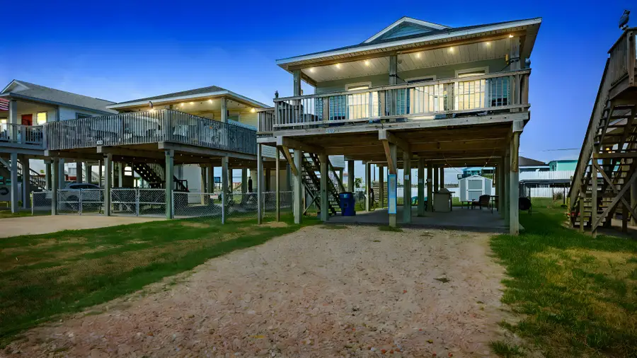 1110 Treaty Drive, Surfside Beach, TX 77541 - #2