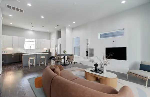 2116 Naomi Street #B, Houston, TX 77054