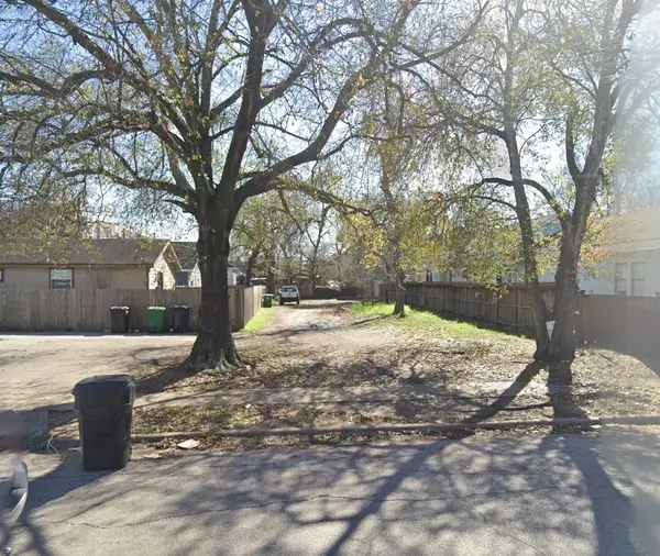 804 W 27th Street, Houston, TX 77008