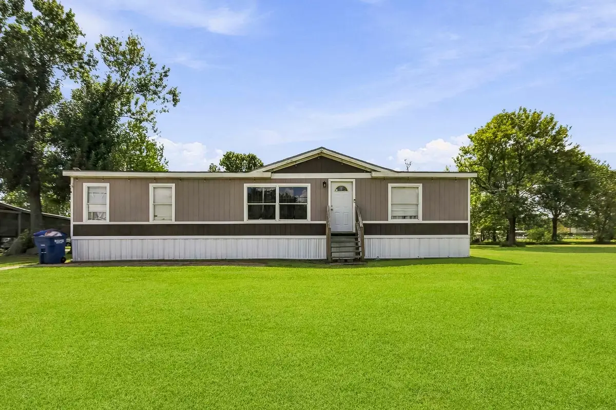 7126 Mourning Drive, Baytown, TX 77521 - #1