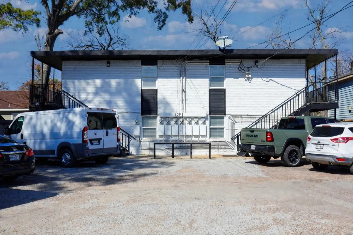 909 Yorkshire St Street #8, Houston, TX 77022 - #1