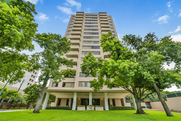 1400 Hermann Drive #11A, Houston, TX 77004