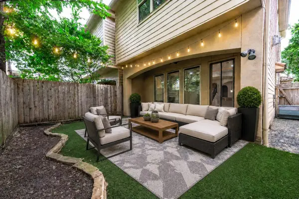 1215 Malone Street, Houston, TX 77007