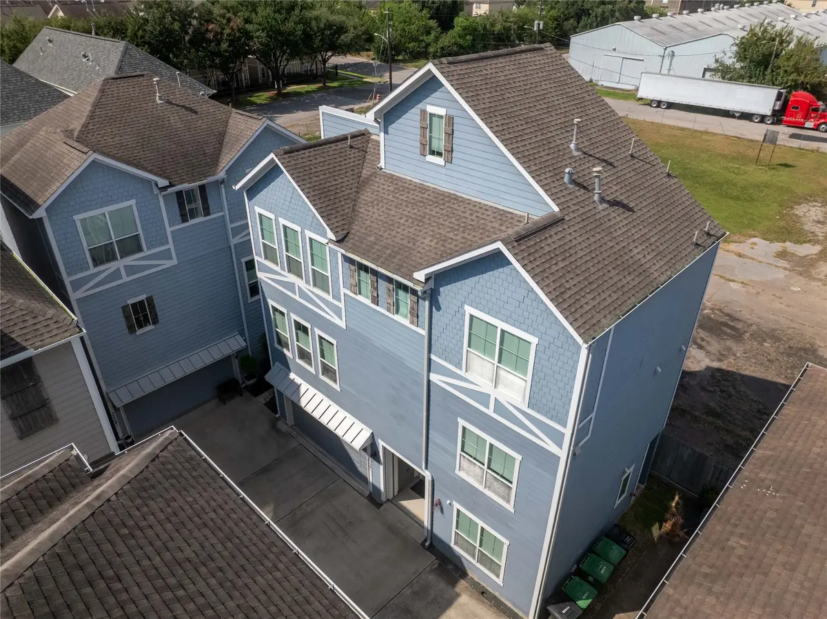 3009 Bell Street #B, Houston, TX 77003 - #1