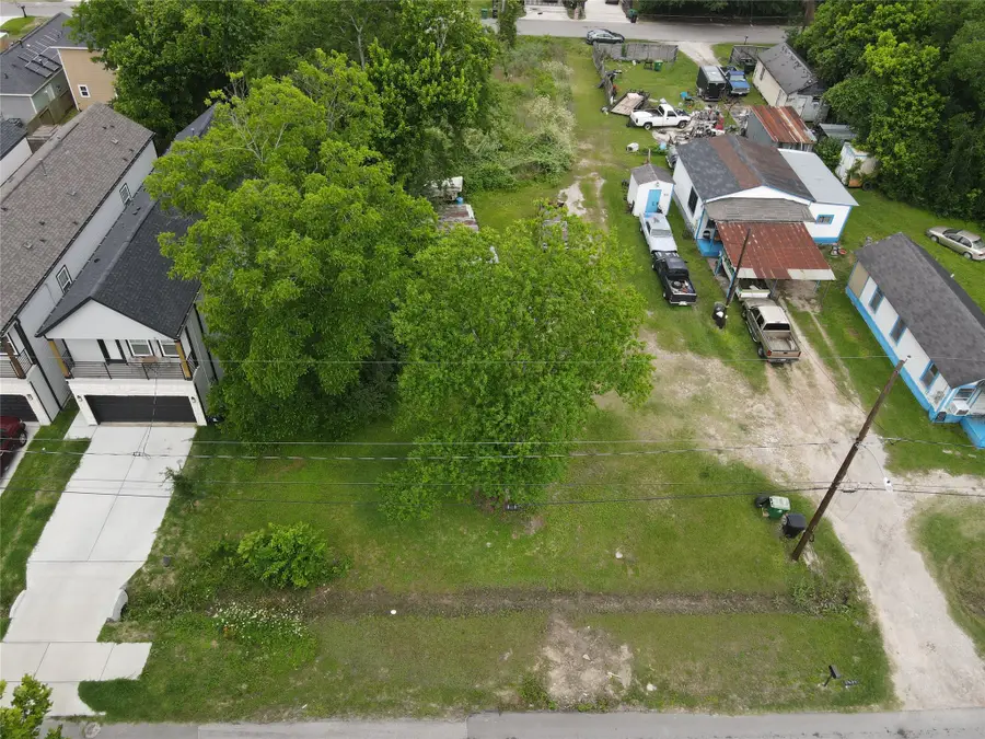 8215 Venus Street, Houston, TX 77088 - #2