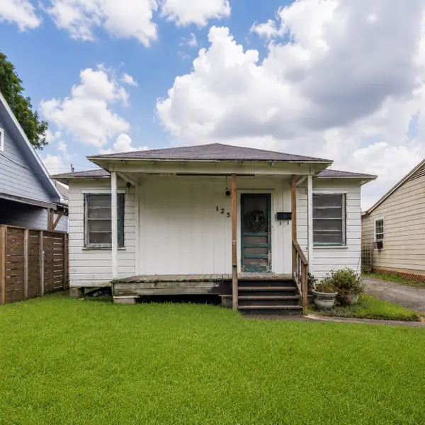 1254 Common Park Drive, Houston, TX 77009