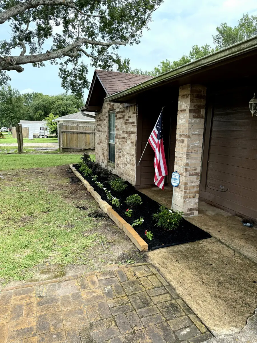 2306 Heather Street, Highlands, TX 77562 - #2