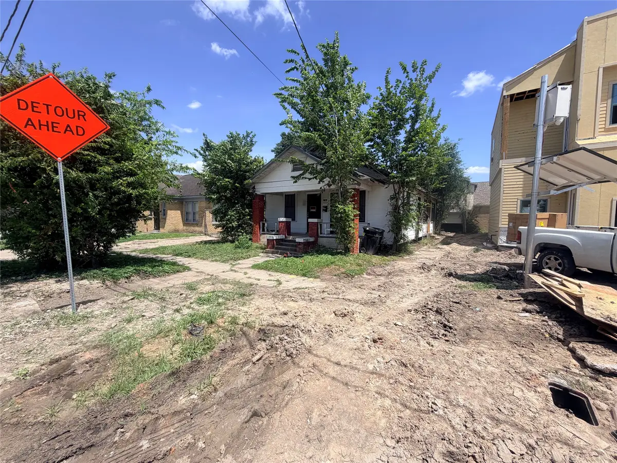 3415 Live Oak St, Houston, TX 77004 - #1