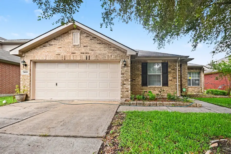 9430 Heflin Colony Drive, Sugar Land, TX 77498 - #2