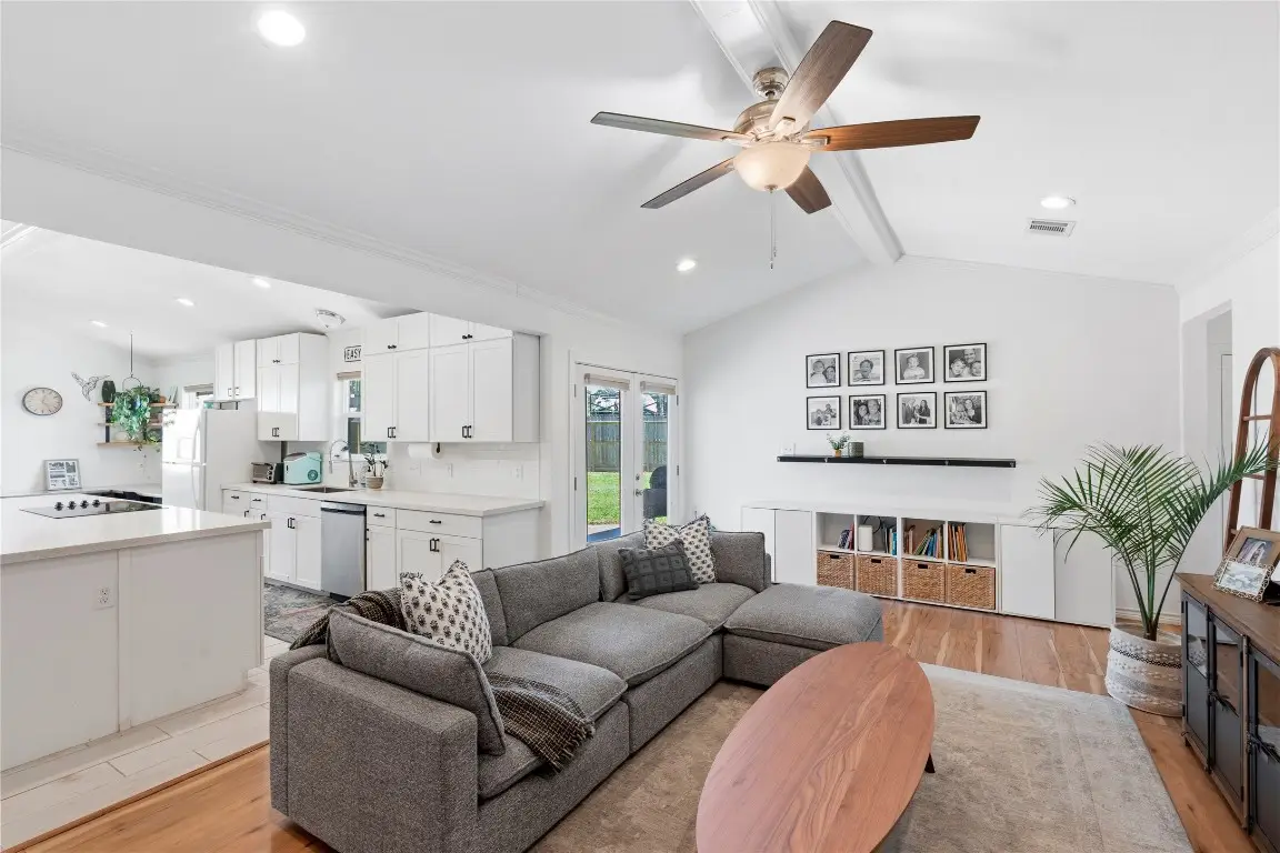 102 Enchanted Oaks Court, Spring, TX 77388 - #1