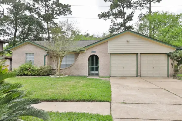 7035 Oak Bough Drive, Houston, TX 77088
