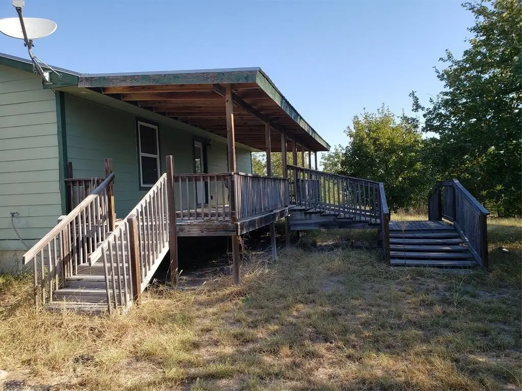 426 Cardinal Drive, Paige, TX 78659 - Image #1