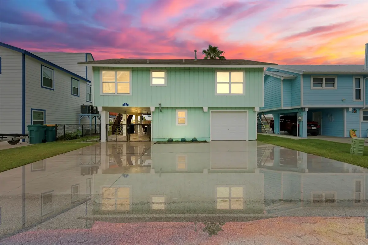 2 S Sandpiper Street, La Marque, TX 77568 - #1