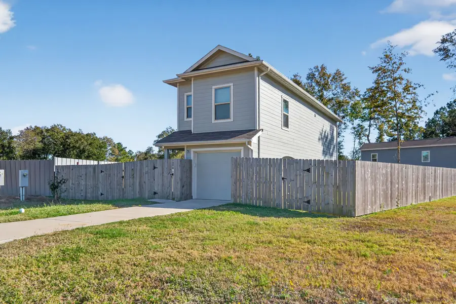 42 County Road 5201, Cleveland, TX 77327 - Image #2