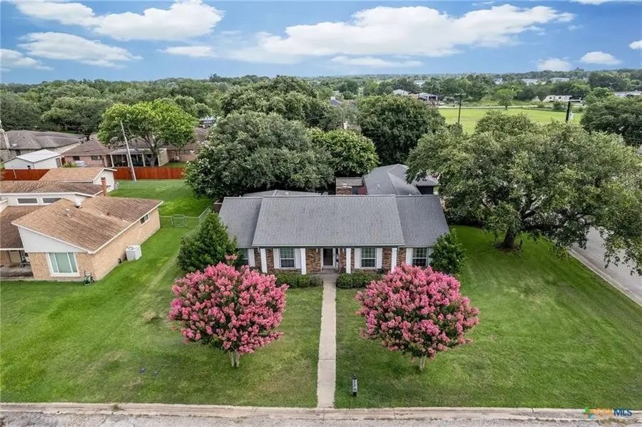 300 Green Avenue, Palacios, TX 77465 - #3