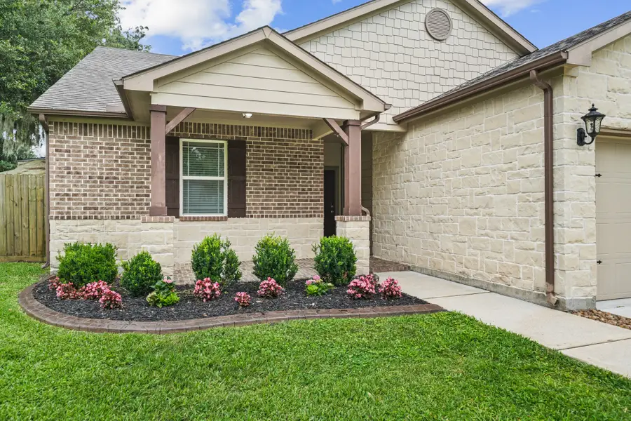 227 Forest Park Drive, West Columbia, TX 77486 - #2