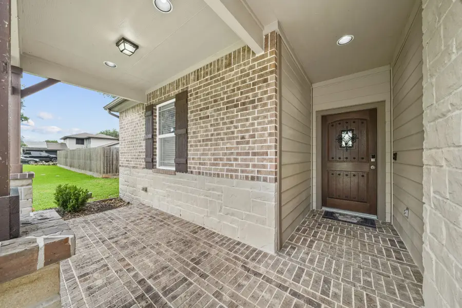 227 Forest Park Drive, West Columbia, TX 77486 - #3