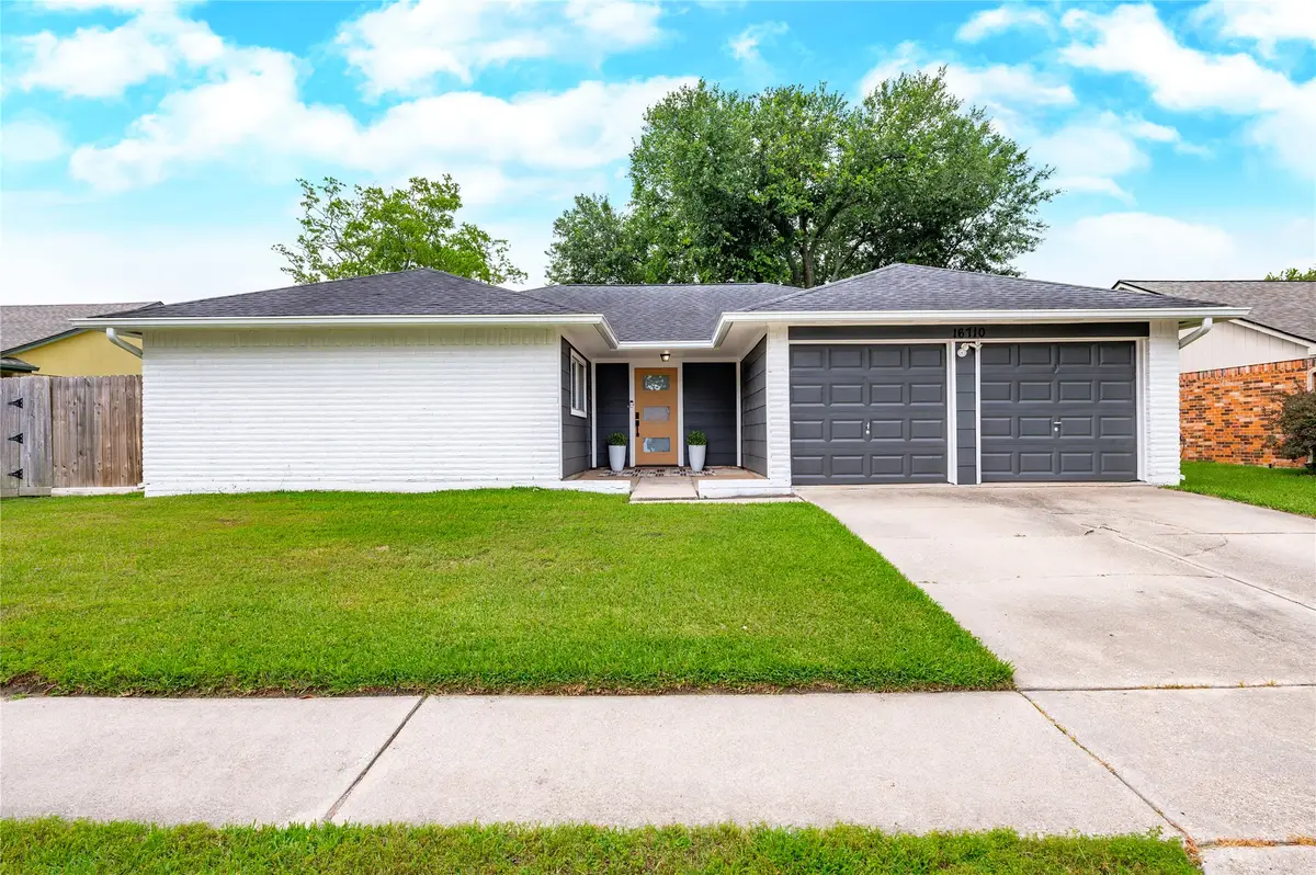 16710 Nina Drive, Friendswood, TX 77546 - #1