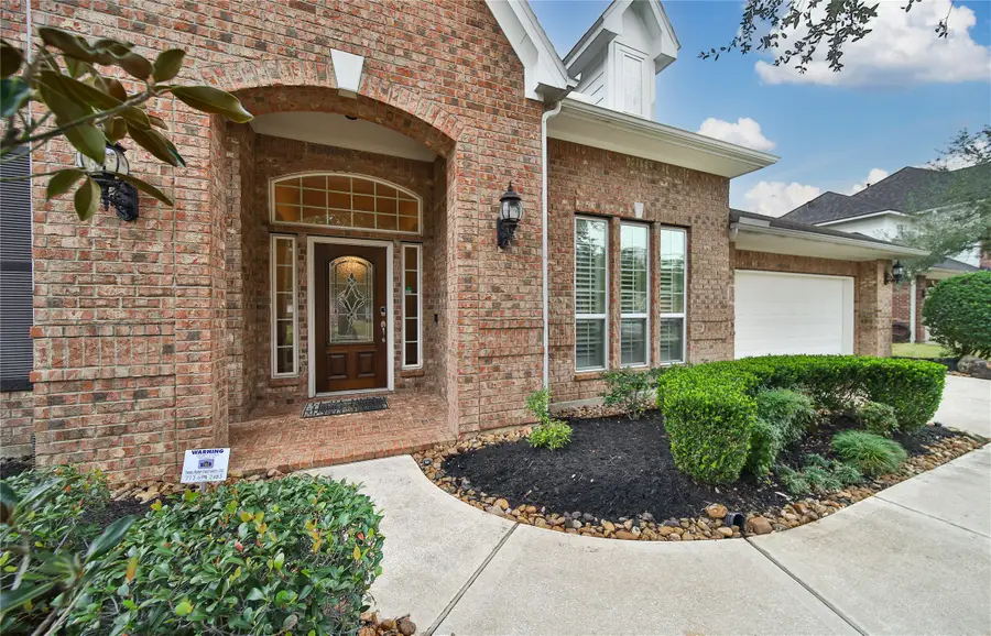 12619 Wandering Streams Drive, Tomball, TX 77377 - Image #2