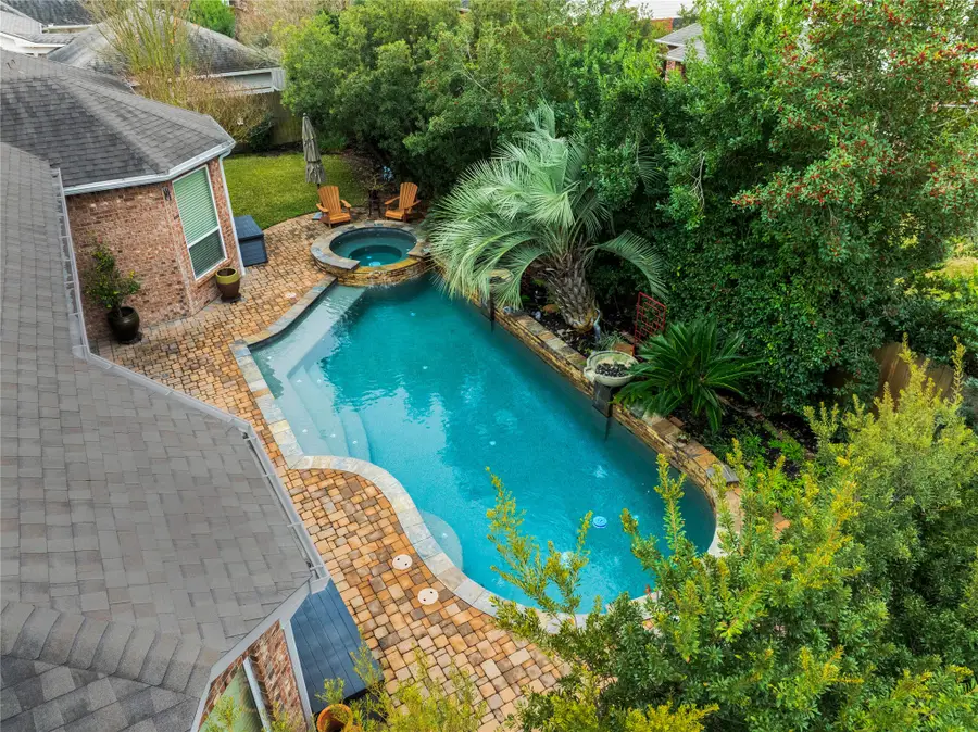 12619 Wandering Streams Drive, Tomball, TX 77377 - Image #3