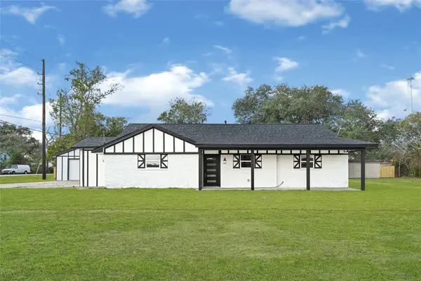 16240 2nd Street, Rosharon, TX 77583