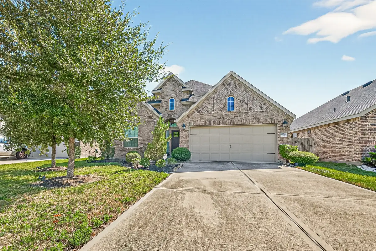 19707 Lakeside Pointe Court, Richmond, TX 77407 - Image #1