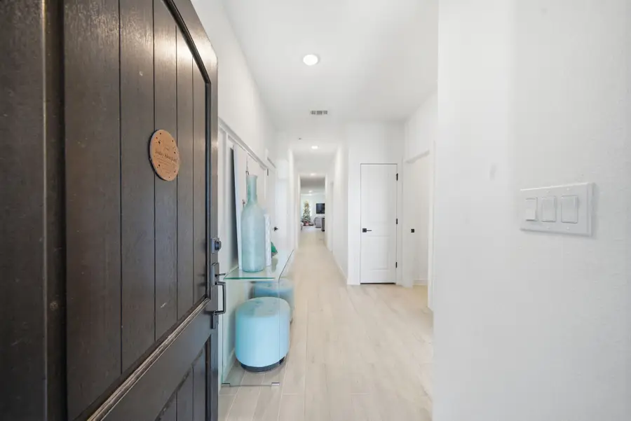 302 Alder Loop, Anahuac, TX 77514 - Image #3