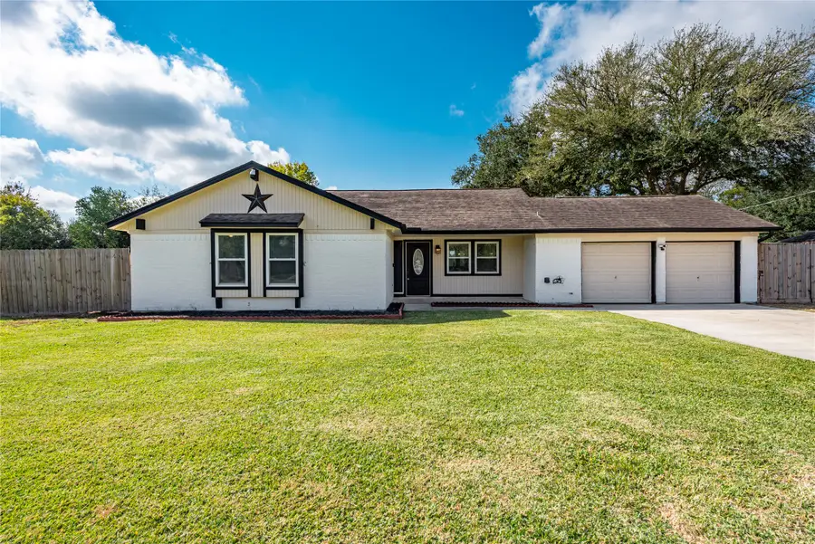 1695 County Road 965, Alvin, TX 77511 - Image #3