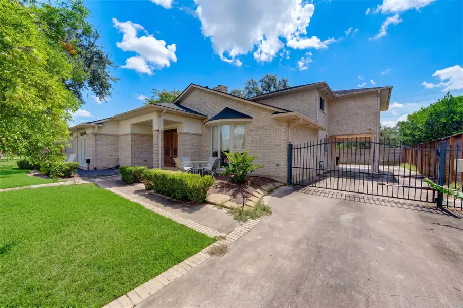 4967 Dumfries Drive, Houston, TX 77096 - #2