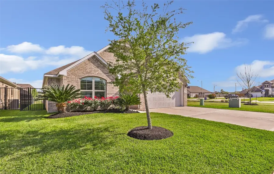 2819 Arbor Edge Crossing, La Marque, TX 77568 - #3