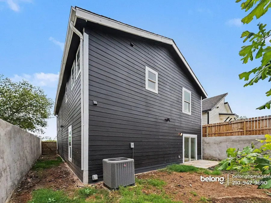 715 Amanda St, San Antonio, TX 78220 - #3