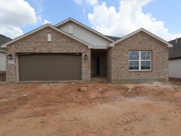 10587 Annex Avenue, Montgomery, TX 77316