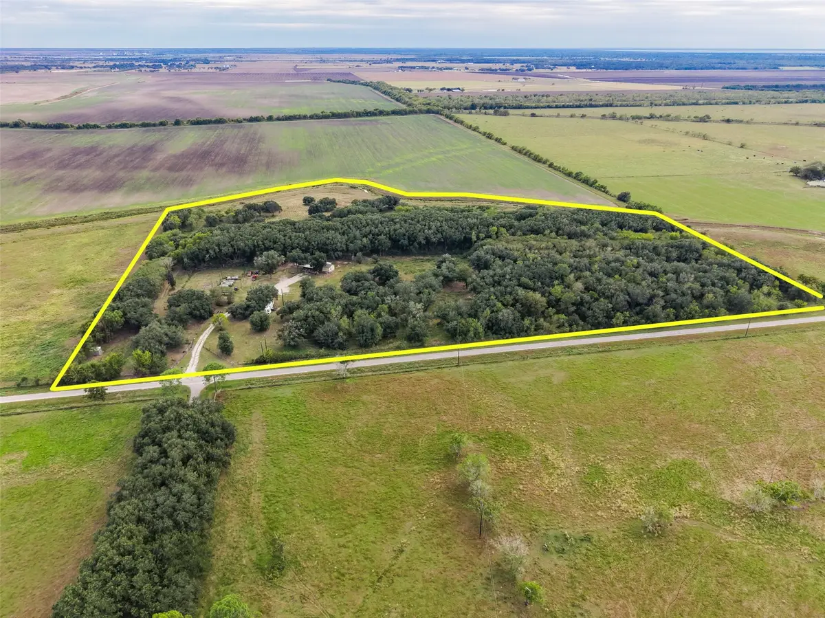 753 Gilmore County Road 224 Road, Bay City, TX 77414 - #1