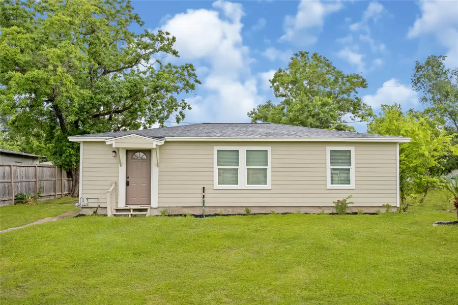 1409 17th Street, Galena Park, TX 77547 - #2