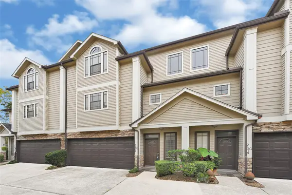 2414 Calumet Street #B, Houston, TX 77004