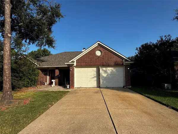 2815 Abbey Field Drive, Pearland, TX 77584