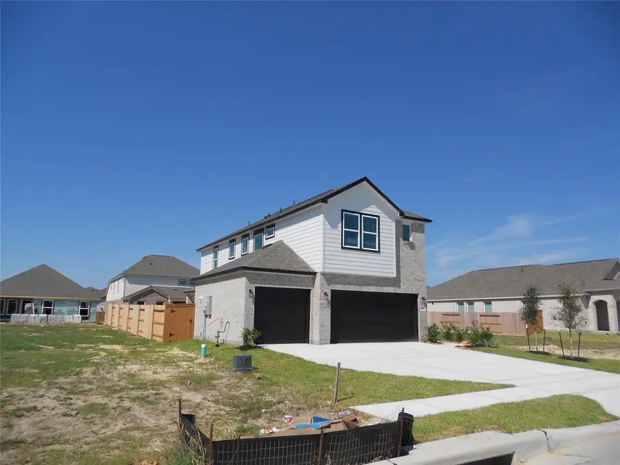 750 Marion Place Drive, Dayton, TX 77535 - Image #3