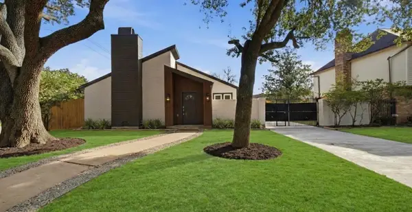 11303 Olympia Drive, Houston, TX 77077