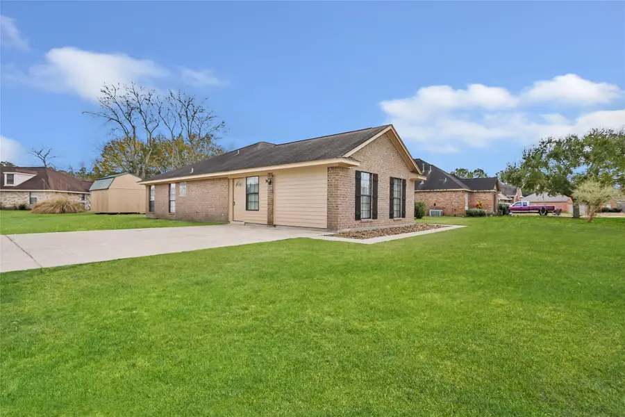 12110 E River Run Drive, Baytown, TX 77523 - #2