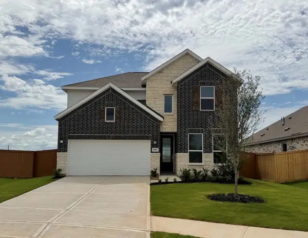 3085 Duskshine Drive, Brookshire, TX 77423