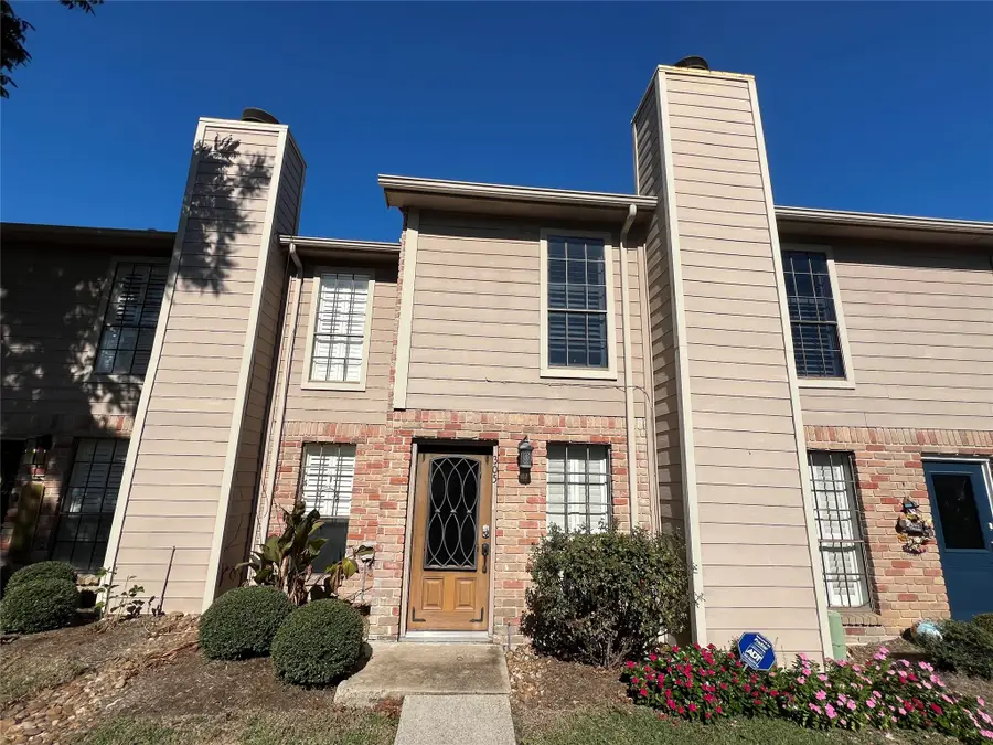 6700 Richardson Road #305, Houston, TX 77069 - Image #2