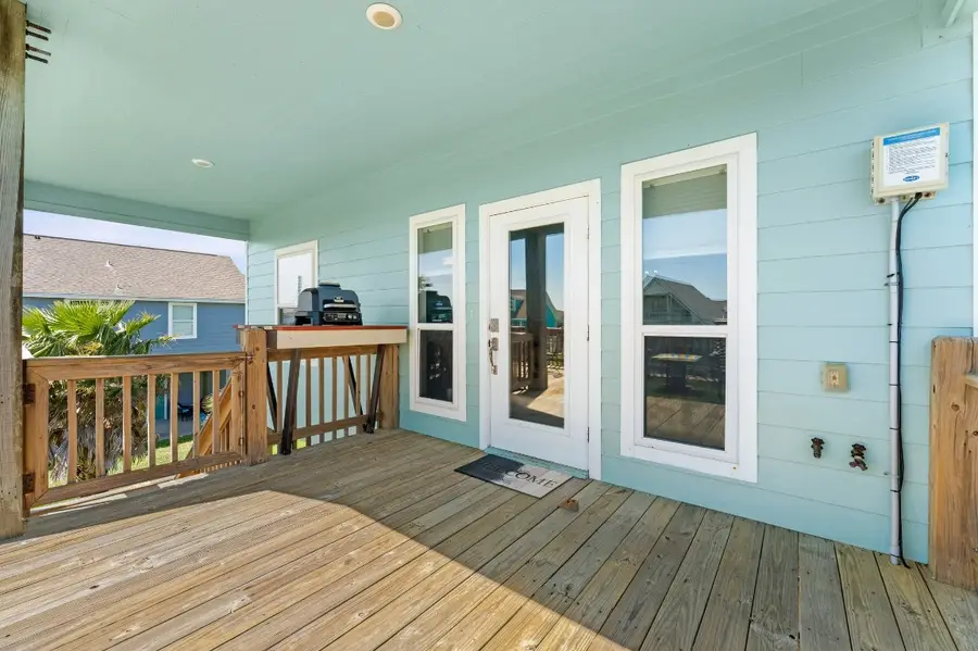 1987 Matt Drive, Crystal Beach, TX 77650 - #3