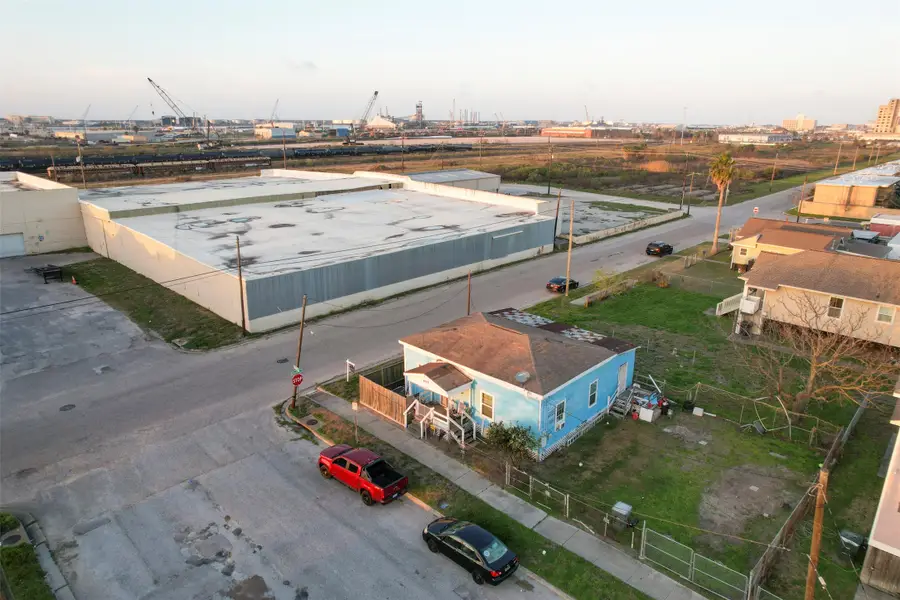 604 42nd Street, Galveston, TX 77550 - #3