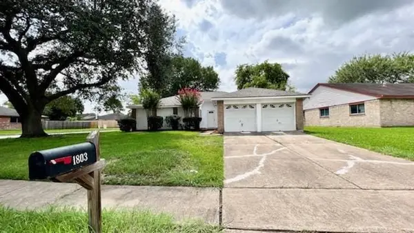 1803 Ripple Creek Drive, Missouri City, TX 77489