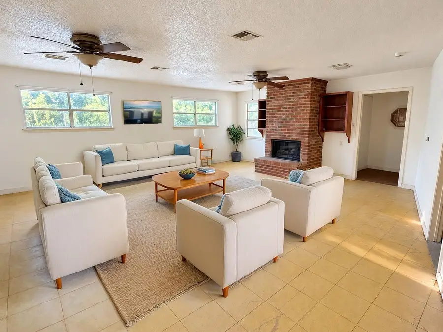 1510 24th Street, Galveston, TX 77550 - #2