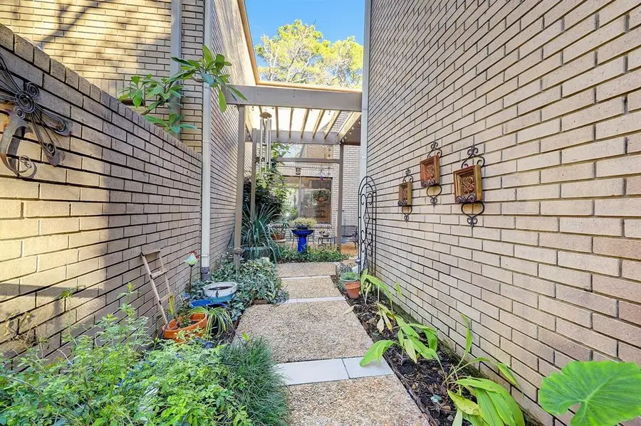 1315 Chardonnay Drive #3, Houston, TX 77077 - #3