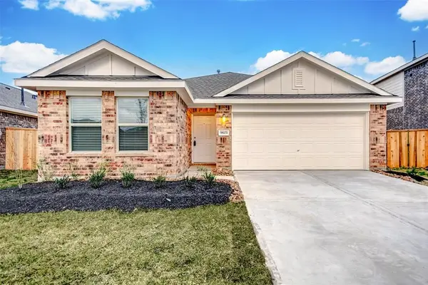 9603 Fulvetta Briar Court, Baytown, TX 77521